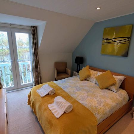 Charming Lake House Nature Retreat In Cotswold Water Park, South Cerney Near Cirencester Kültér fotó